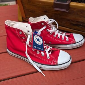 Vintage dead stock NWT Converse red high top sneakers